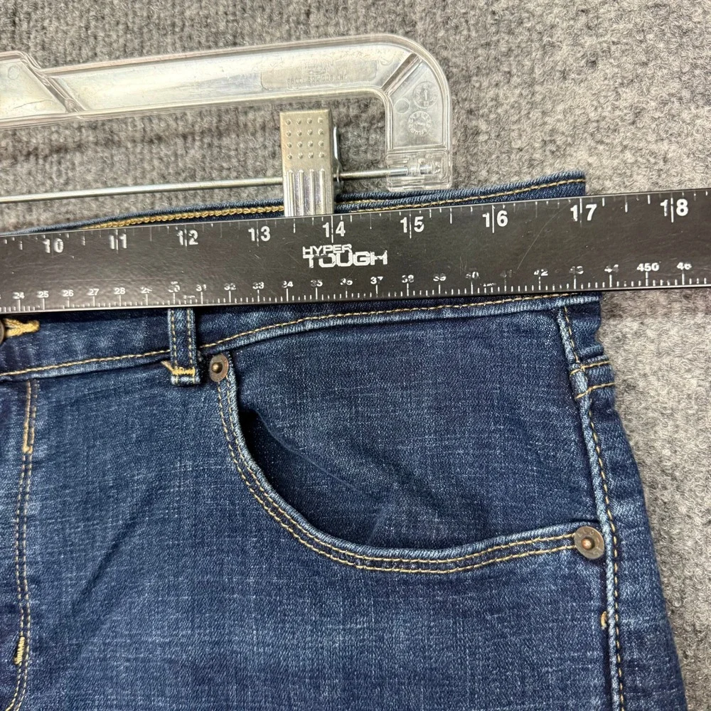 Levis Bermuda Shorts Womens 31 Blue‎ Dark Wash Stretch Denim Mid Rise 34x11.5